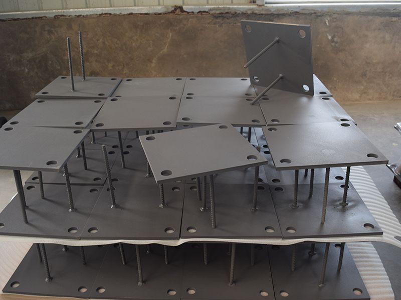 支座預(yù)埋板